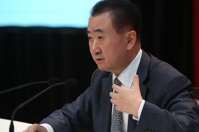 意媒：尤文只想先租后买弗格森 英超多队愿报价至少2500万欧现金据全尤文报道，尤文图斯只想先租后买博洛尼亚中场刘易斯-弗格森，但英超多支球队都愿意开出2500万欧元的报价。